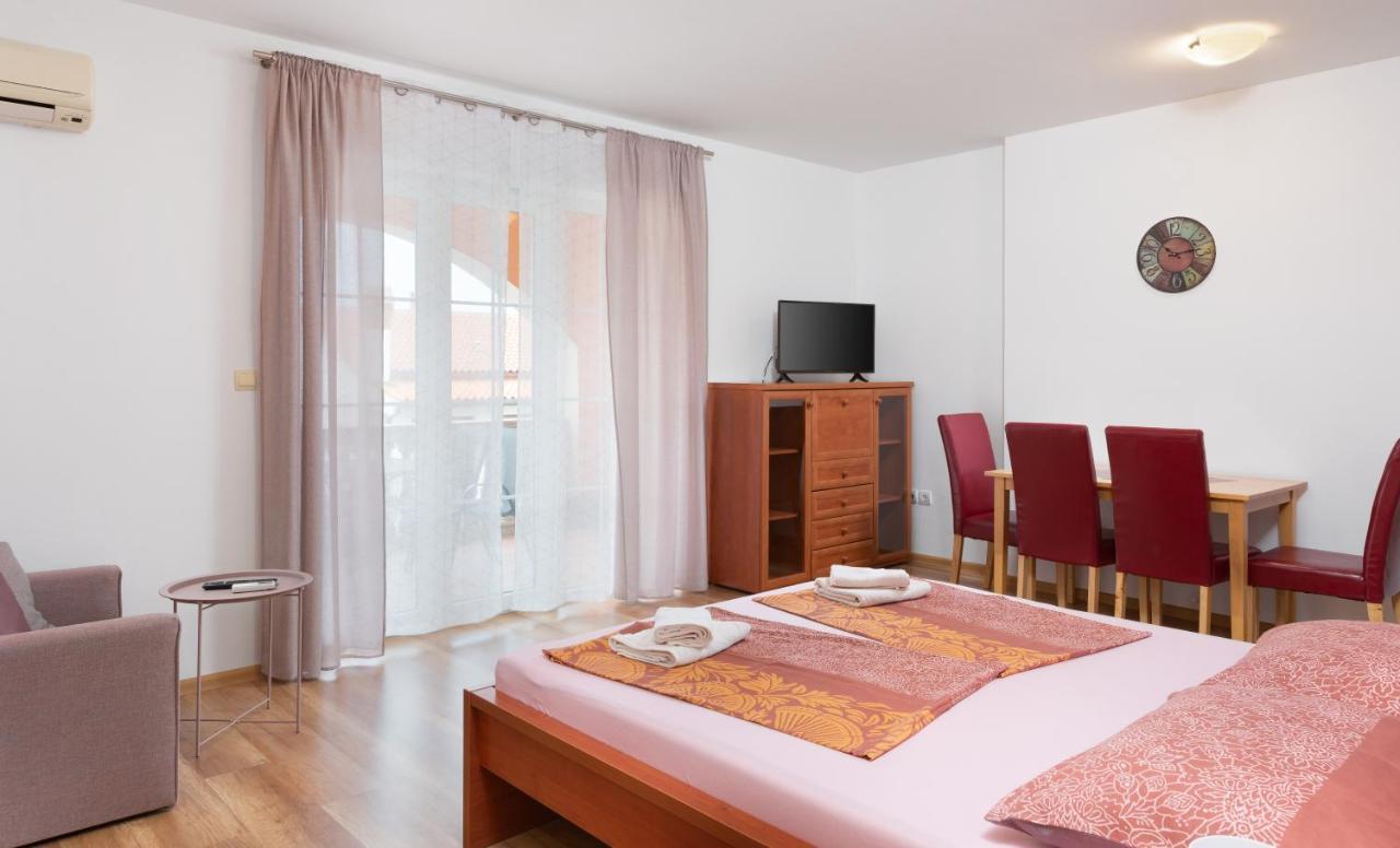 Marco Polo Medulin Exterior foto